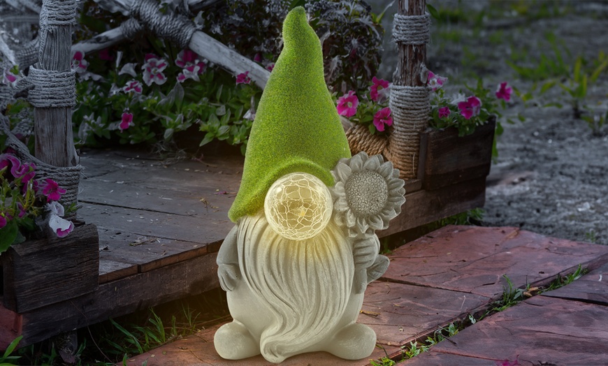 Image 1: Solar Gonk Garden Light 27cm Tall LED Globe Nose 