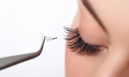 Extension de cil - pose cil à cil - By Amber Beauty