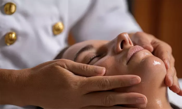 Master Advanced Facial Techniques with Comprehensive / Diploma Courses