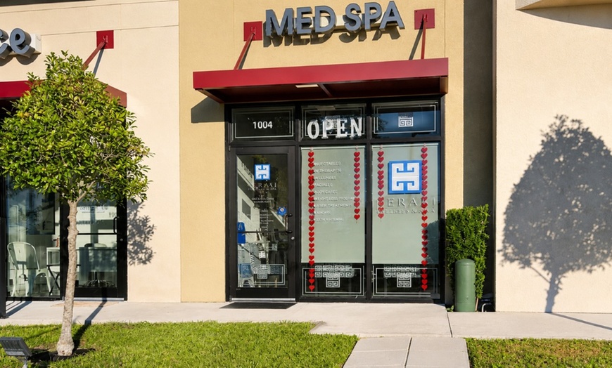 Image 3: Prenatal Massage with Aromatherapy & Scalp Treatment