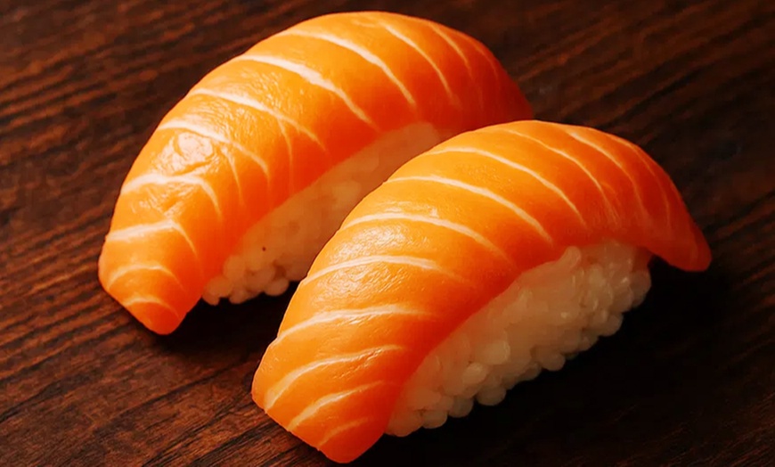 Image 9: Plateaux de sushi de 40 ou 52 pièces chez Asian Pop La Ciotat