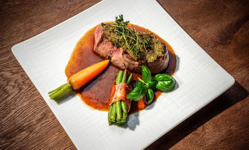 Image 9: Büsum: Doppelzimmer inkl. Therme, opt. Frühstück & 2-Gänge-Dinner