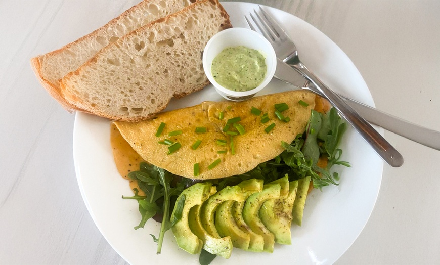 Image 2: Marokkanisches Frühstück-Menü inkl. Heißgetränk für 1 oder 2 Personen