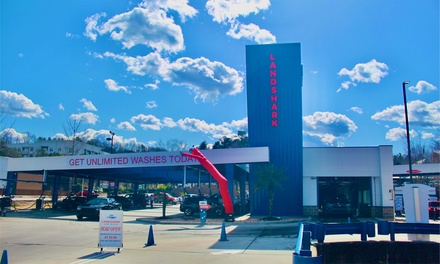 Mako (Basic Wash + Tire shine + Rain Repellant Glass Wax + Carnauba Wax) - Landshark Car Wash