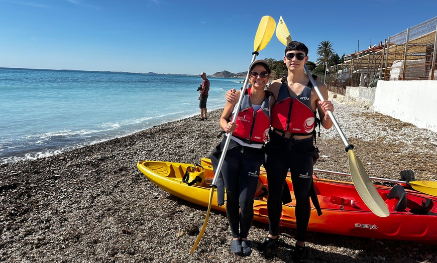 Image 4: Ruta en kayak y esnórquel la Villajoyosa para hasta 8 personas