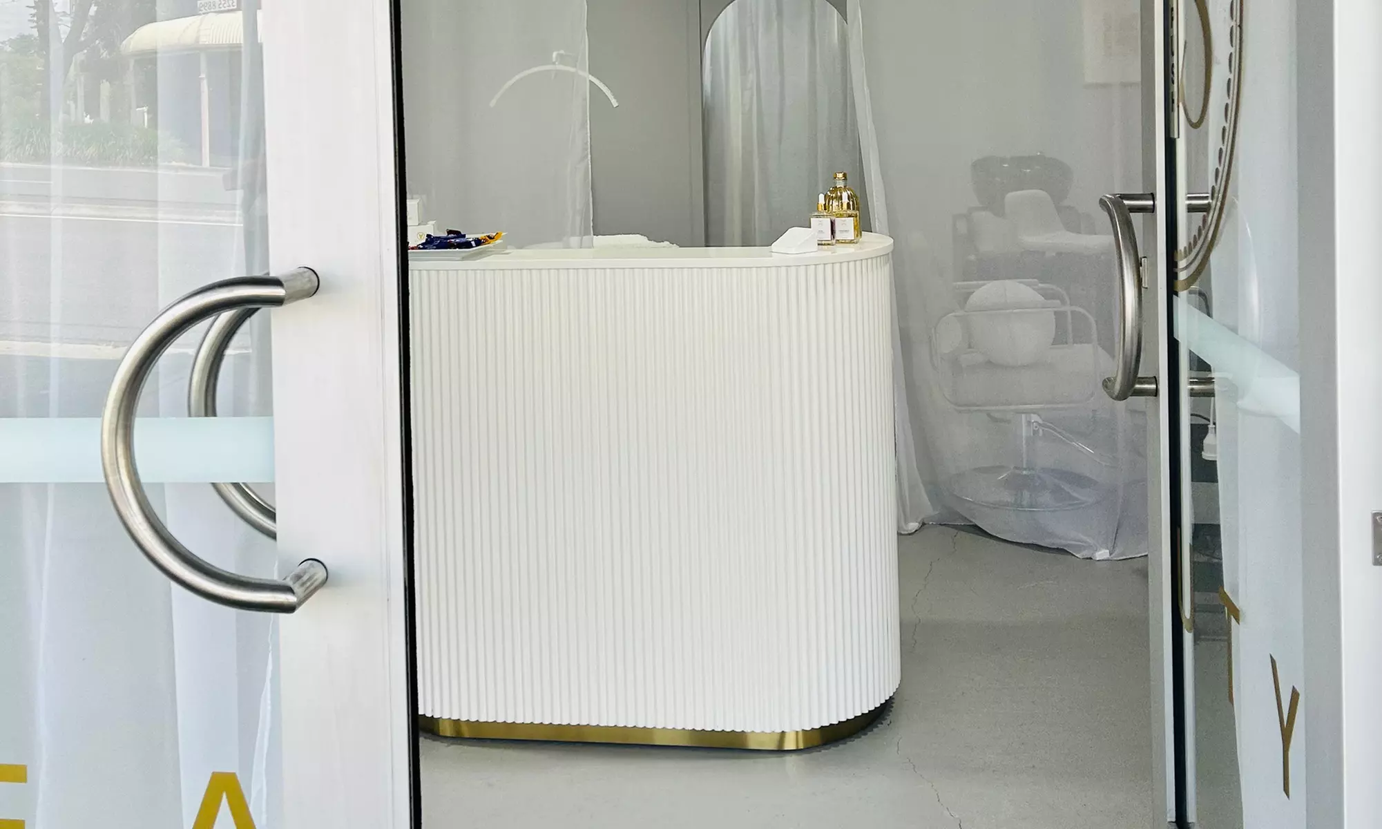 Lash Lift, Tint & Collagen Filler with Optional Brow Lamination