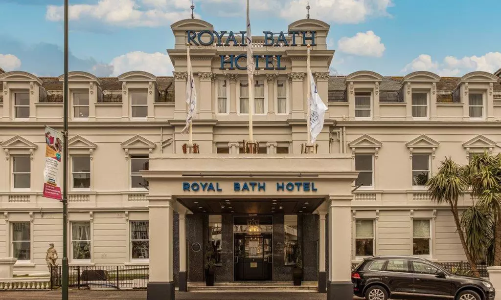 Bournemouth: Standard Double with Breakfast