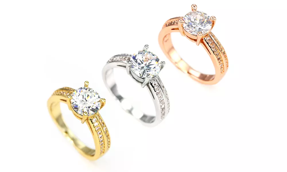 Bague solitaire plaqué or 18 carats et ornée de cristaux SWAROVSKI ELEMENTS à 16,99€ (69% de réduction) - Primary Image