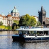Image 1: Hop-on-Hop-off-Bustour Prag, opt. mit Bootstour 