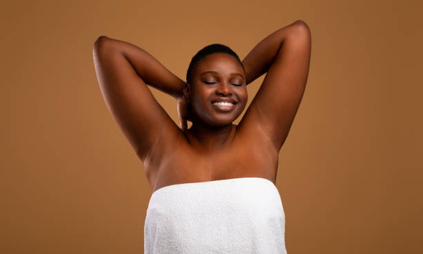Image 6: Say Goodbye to Razors with Chin, Underarm or Leg Wax for Silky Skin