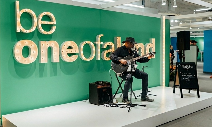 Image 7: General Admission Ticket to One of a Kind Spring Show – Chicago