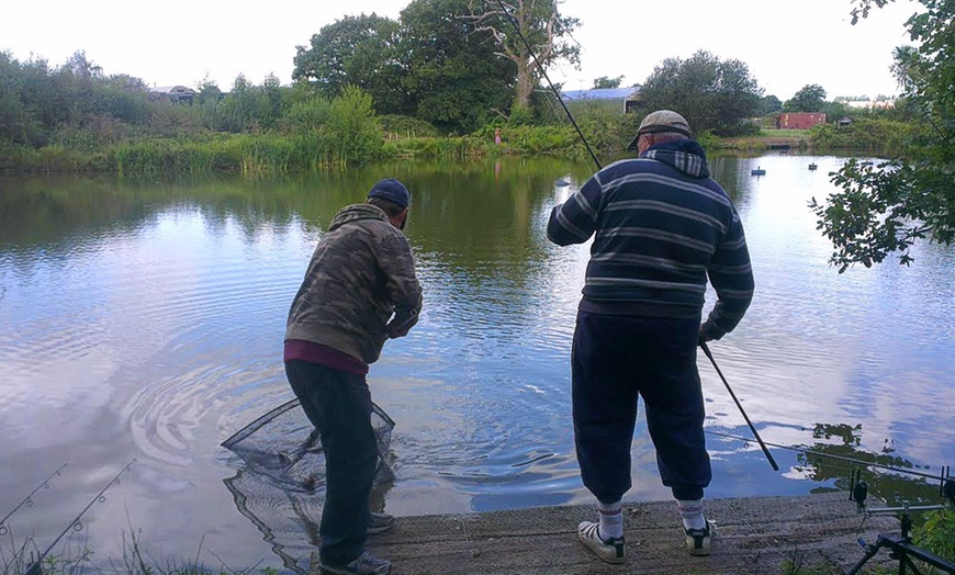 Image 2: Fishing Day For Two With Bait