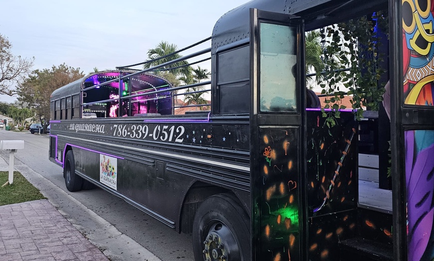 Image 4: Experience Miami Nightlife on a Party Bus for 20 or 30 People