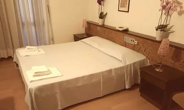 Costa Volpino: 1 notte con colazione o mezza pensione e Spa