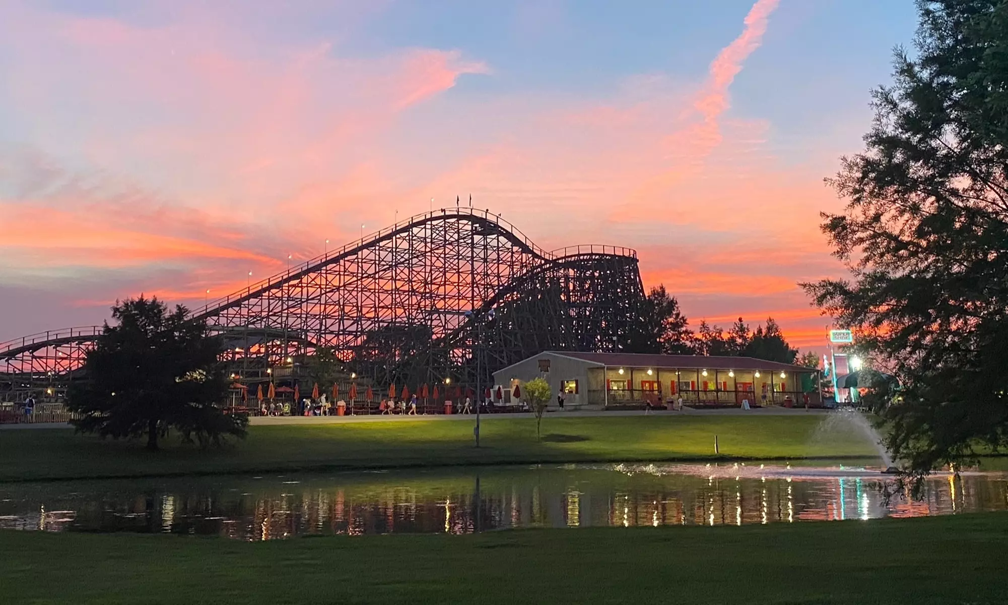 Child or Adult Ticket to Beech Bend Amusement Park and Splash Lagoon!