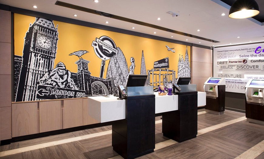 Image 8: ✈ Londra e Harry Potter Studios: coupon bambino camera con i genitori
