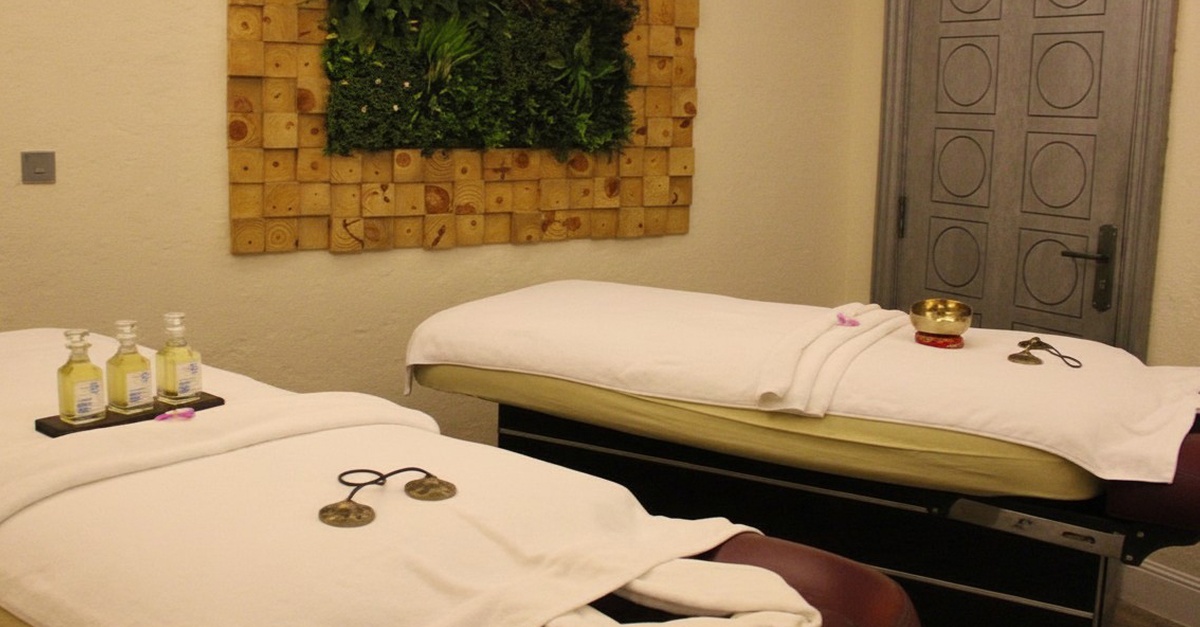 Relax With 60, Or 90-minute Spa Treatment For One Person Or A Couple Relax With 60, Or 90-minute Spa Treatment For One Person Or A Couple