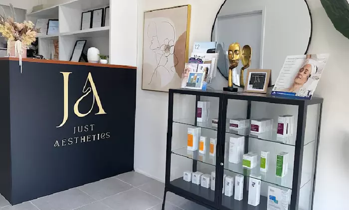 Dr Murad-Technoceuticals Peel/Skin Booster Package-Microneedling & Dermaplane at Just Aesthetics (Up to 62% Off) - Primary Image