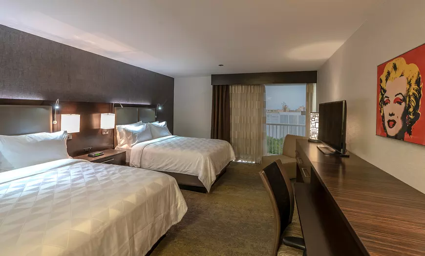 Standard Room, 2 Queen Beds, City View