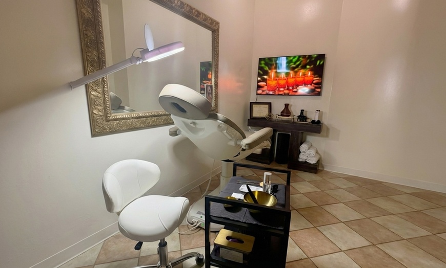 Image 2: One, Three or Five 60-Min Chemical Peel Facial Sessions for Skin Glow
