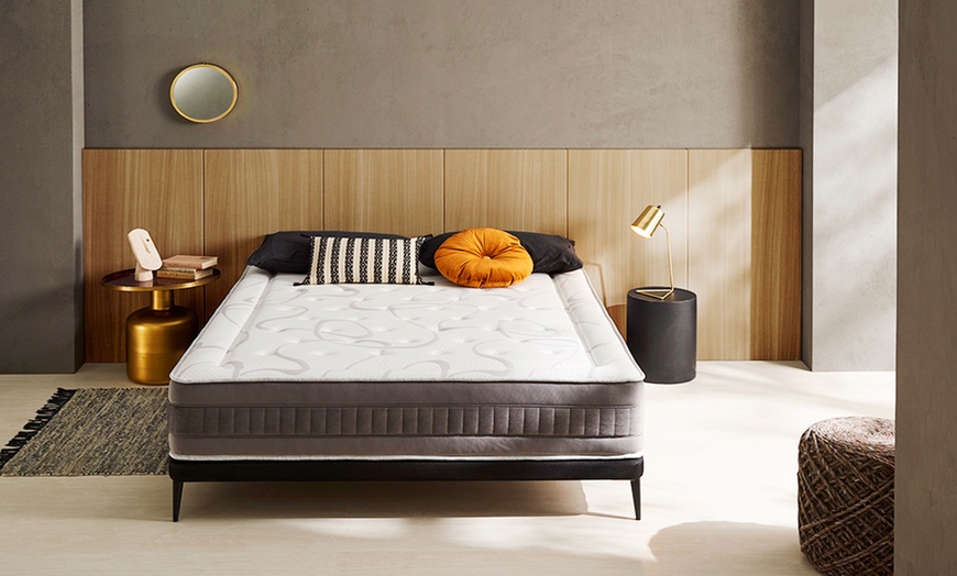 Image 2: Magnus Premium Memory Foam Mattress; Medium-High Firmness