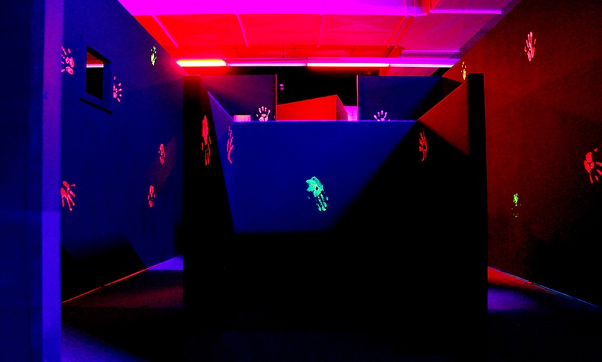 Image 5: Erlebe den Nervenkitzel von LaserTag