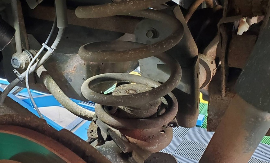 Image 7: Full Synthetic Oil Change with Maintenance Inspection