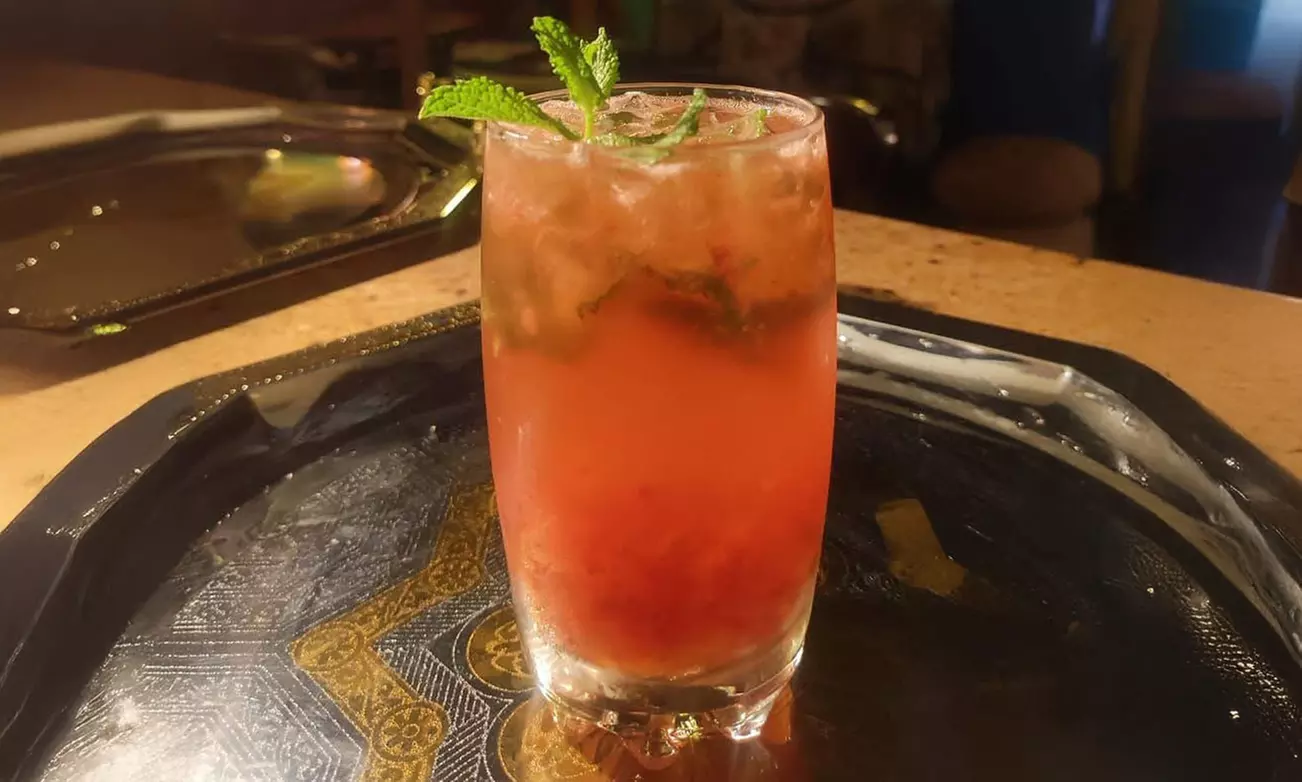 Espectáculo de danza del vientre con cóctel para 2 o 4