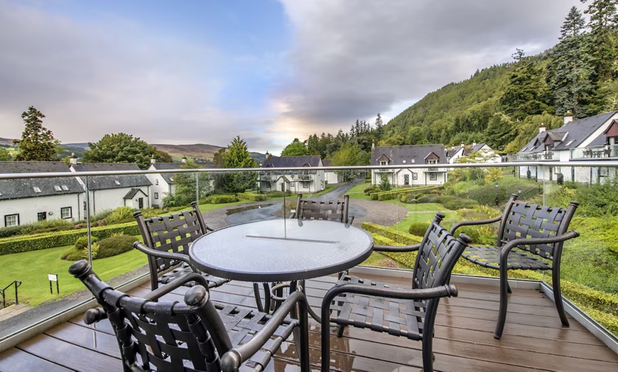 Image 2: Perthshire: Stay for Up to 6 in 2 Bedroom Cottage