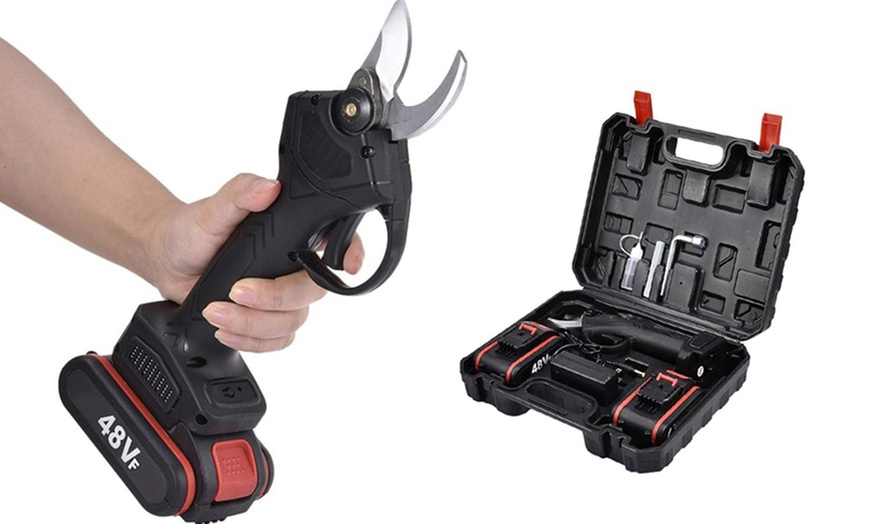 Image 16: Sélection d'outils de coupe électriques