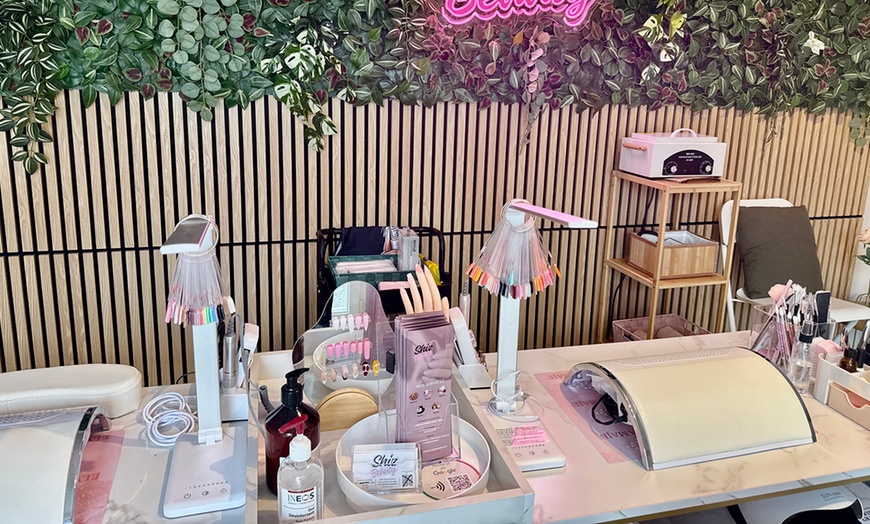 Image 2: Jusqu'à 56% de remise sur Manucure-pédicure chez Shiz’Institut Beauty