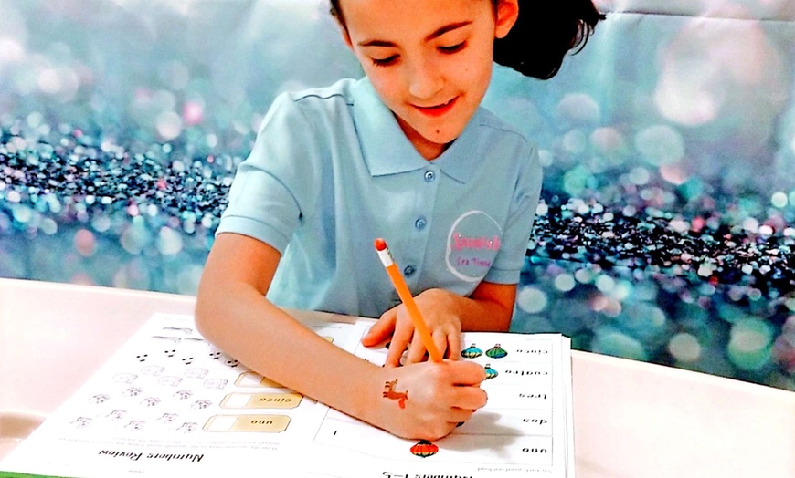Image 2: Online Classes: Spanish Level 1.1 Middle School & High School / Adults