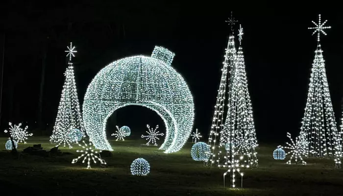 Drive Through Dazzling Lights at Magical Nights of Lights
