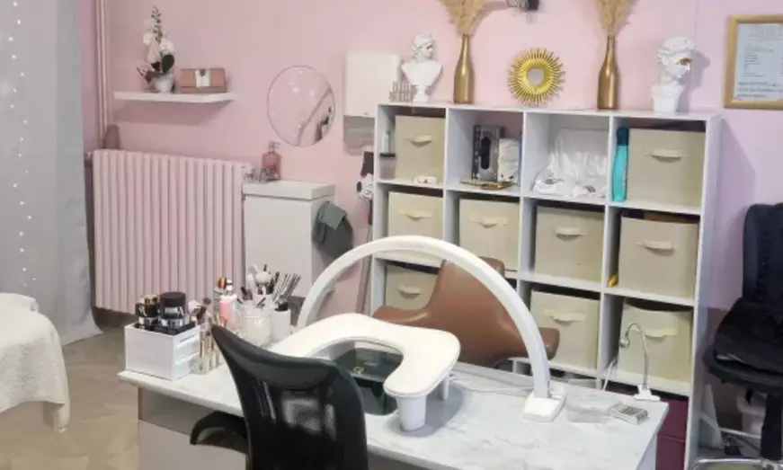 Massage bien-être avec head spa en option ou aux pierres chaudes