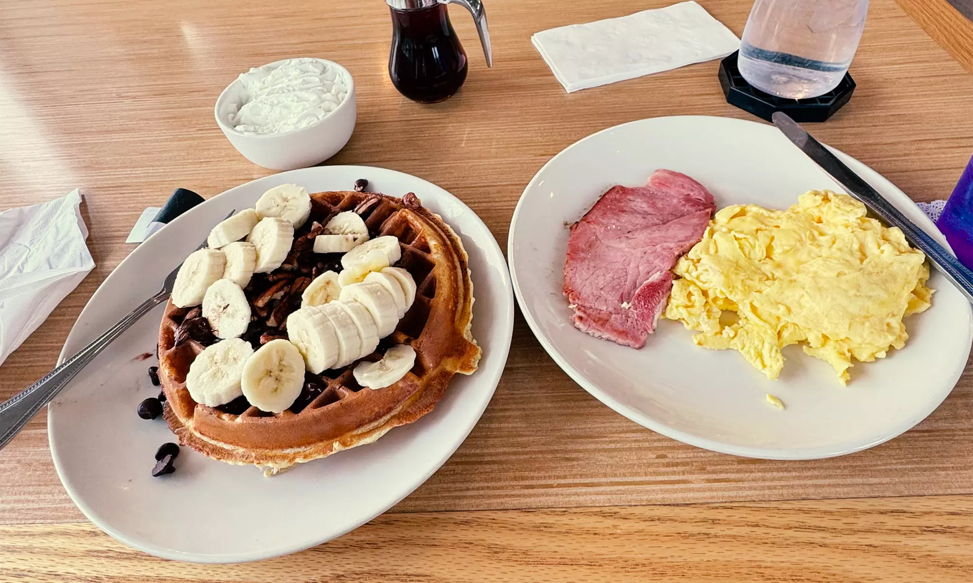 Food and Drinks for Dine-In and Carryout at Blueberry Hill