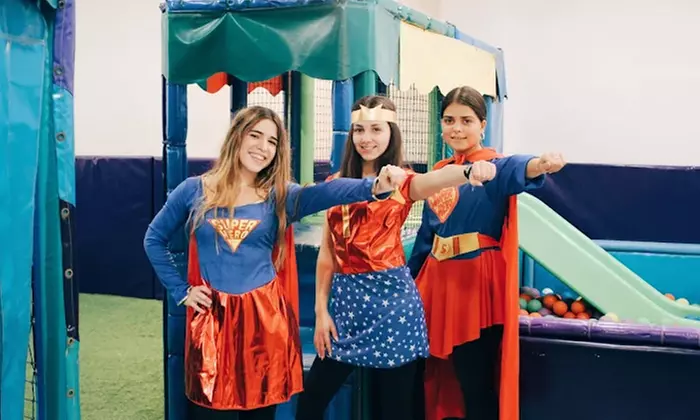 Menú familiar para 2, 3 o 4 personas con postre, café y agua