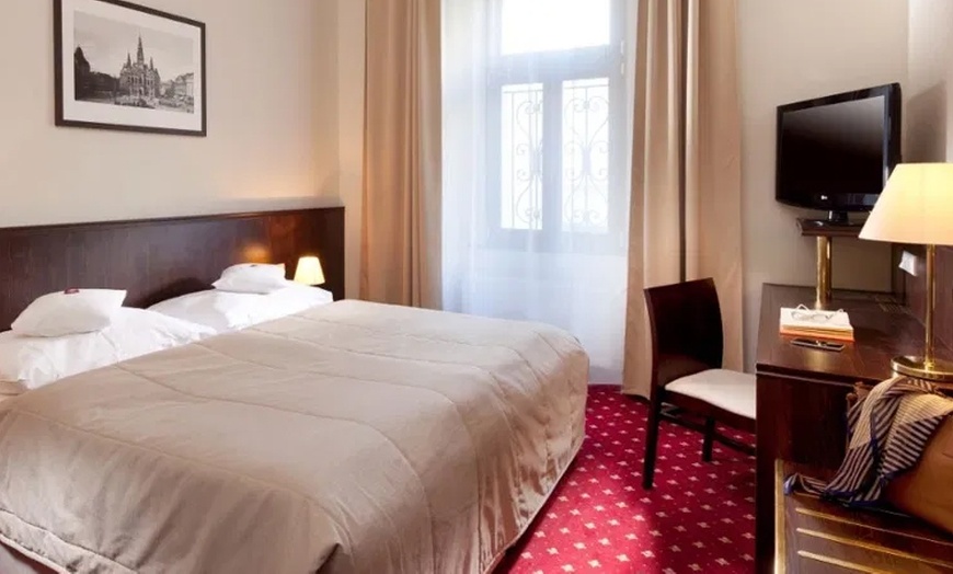 Image 6: Böhmen: 1-4 Nächte für Zwei mit Frühstück & Late Check-Out