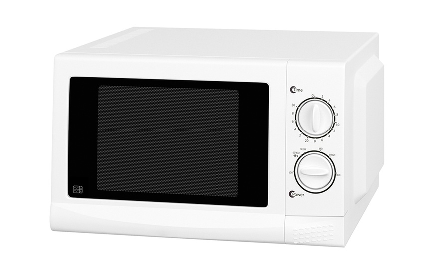 Image 3: Signature 17 Litre 700W Microwave