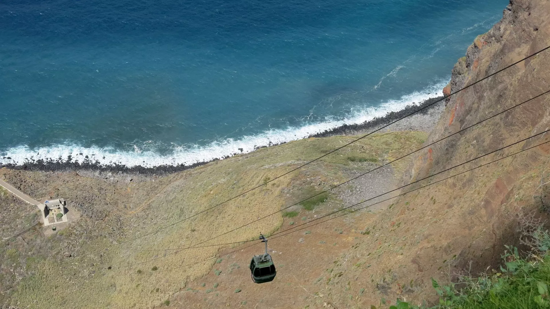 ✈ 6-Day Madeira: Explore Portugal's Garden Island with Flights and Car