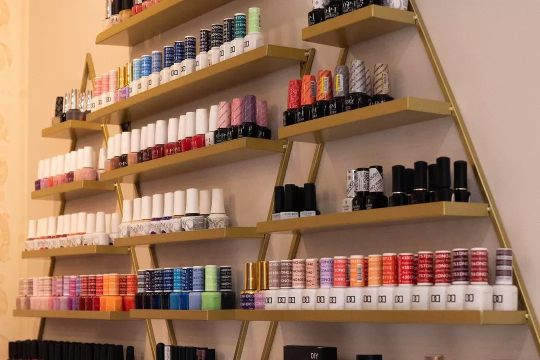 Up to 40% Off on Mani-Pedi at Ziad London