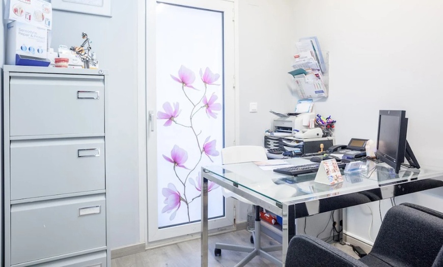 Image 6: Higiene y blanqueamiento dental