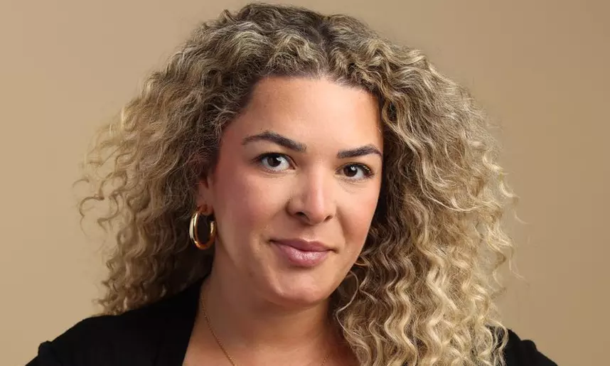 Capture Your Best Look: In-Studio Headshot Session