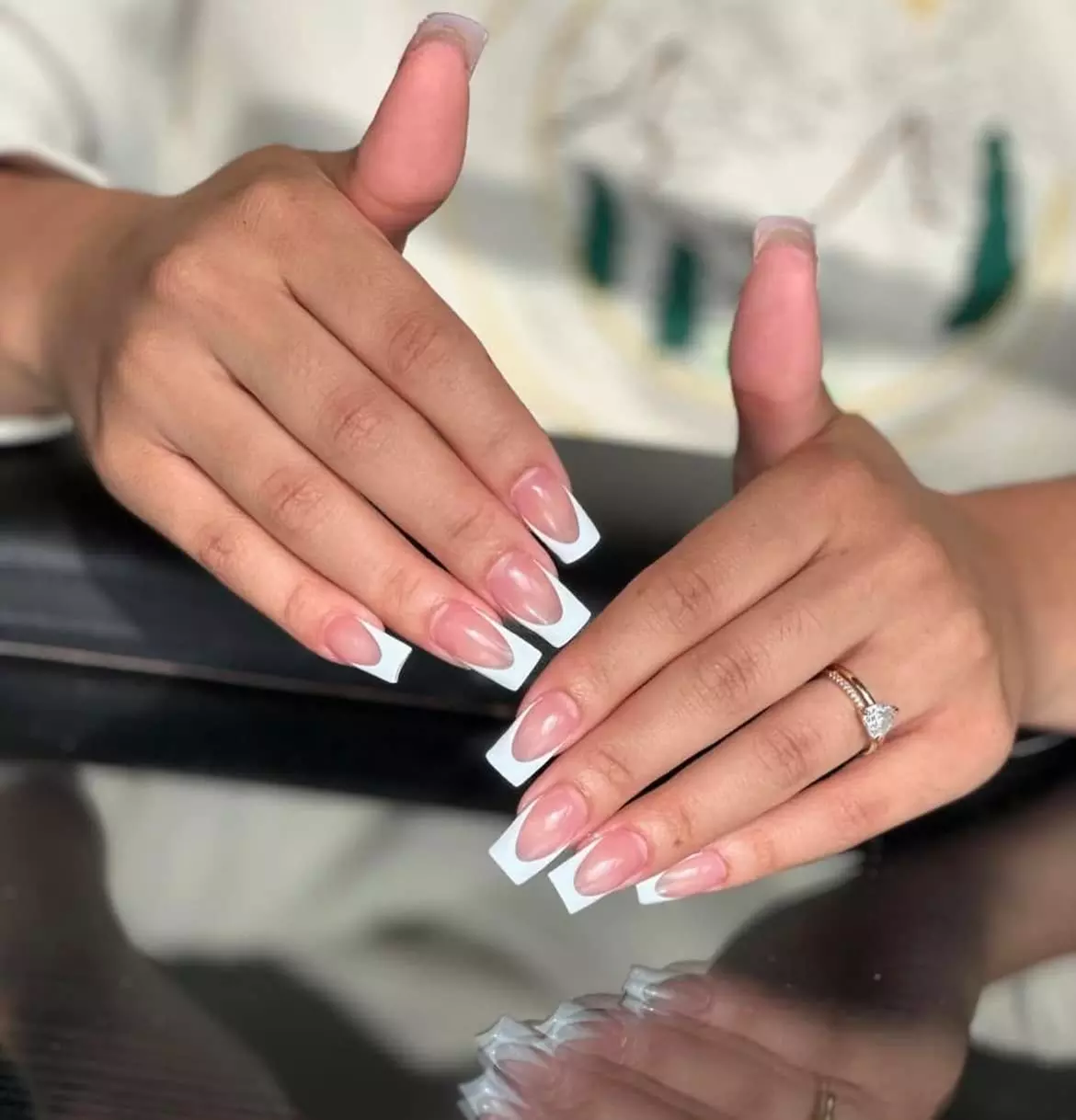 Transform Your Nails with Regular Manicure and Spa Pedicure