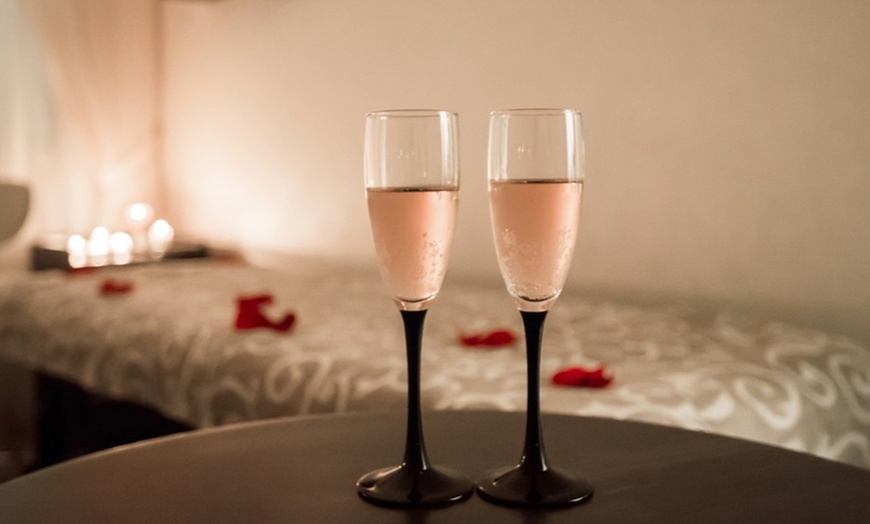 Image 3: 60-Min Choice of Massage w/ Choice of Facial & Complimentary Champagne
