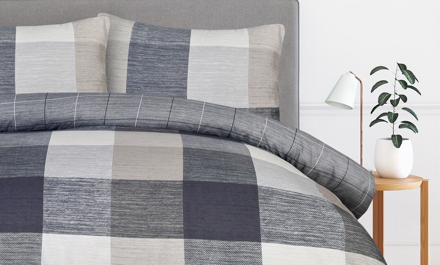 Image 6: Super Soft Easy Care Block Check Reversible Duvet Cover Set