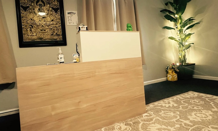 Image 3: Couples Massages w/Hot Towels, CBD Oil or Aromatherapy + Hot Stones