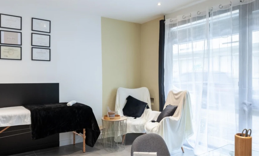 Image 5: Massage sur mesure ou californien avec soin du visage en option