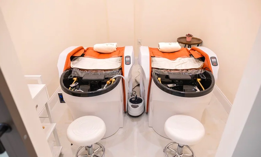 Image 2: Signature & Premium Head Spa Therapy with Full Body Chair Massage