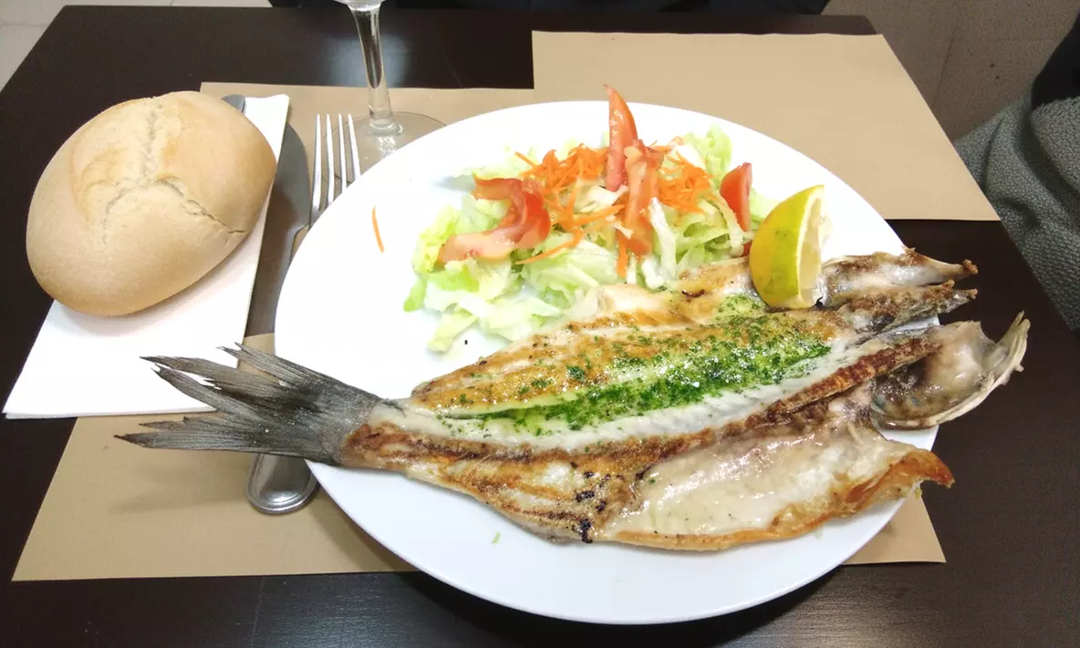 Cocina mediterránea para 2 o 4 en El Parque, en el barrio de Chamberí