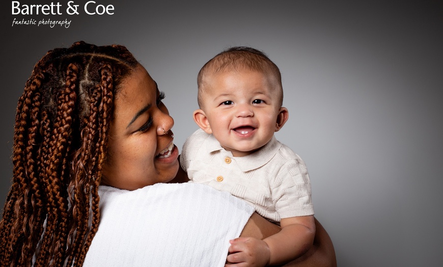 Image 8: Mother & Kids Photoshoot I 8'' x 6'' Print I Barrett & Coe Studios